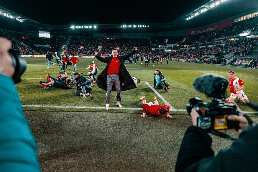 Fotbalový zážitek s výhledem na hvězdy: SK Slavia Praha